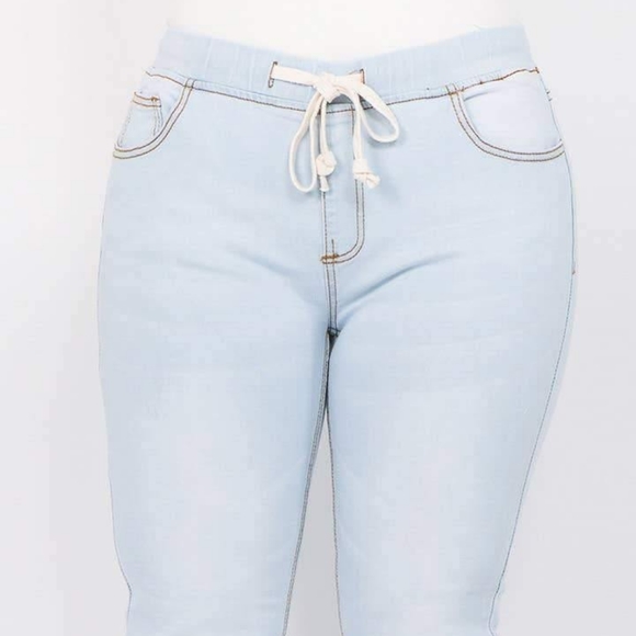 Juniors Light Denim Skinny Joggers - Picture 2 of 3